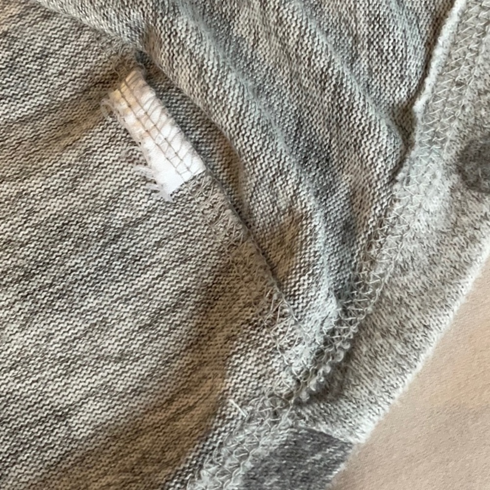 Women’s Gray Heart Pattern Pyjama / Small - Picture 8 of 11